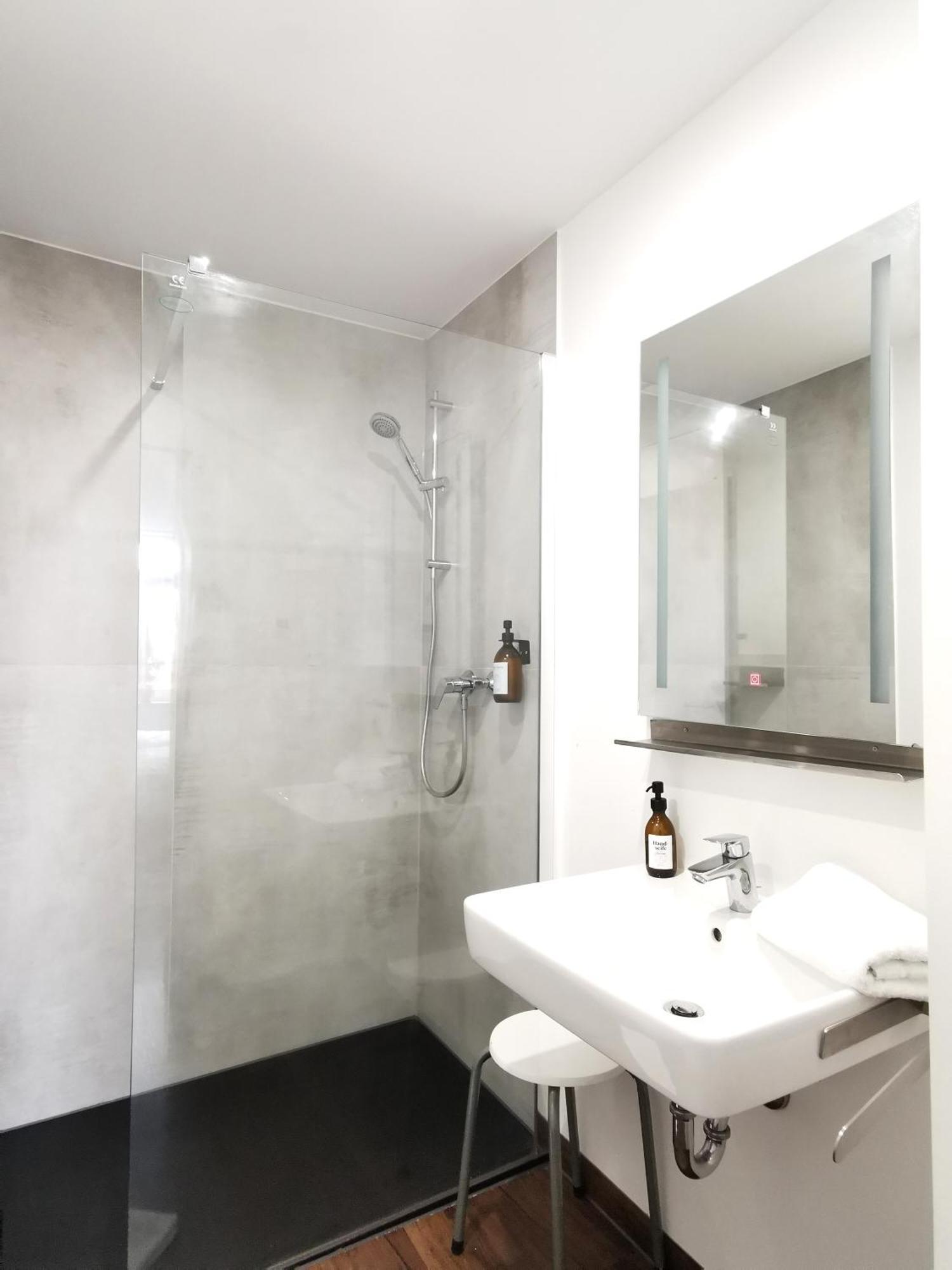 Bohnapartments Am Anger - Zentrum - Vollausstattung - Wlan แอร์ฟวร์ท ภายนอก รูปภาพ